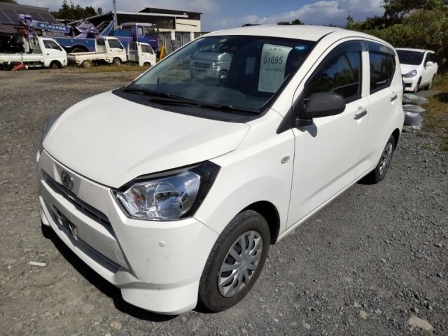 1695 Daihatsu Mira e s LA350S 2019 г. (LUM Tokyo Nyusatsu)